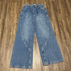 We The Free Haywire Jeans Women's 27 Baggy Wide Leg Barrel Fit in Vera Cruz Wash